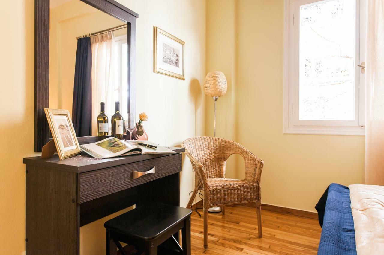 אתונה Central, Quiet, Cozy, Very Clean Private Apartment Close To Acropolis מראה חיצוני תמונה