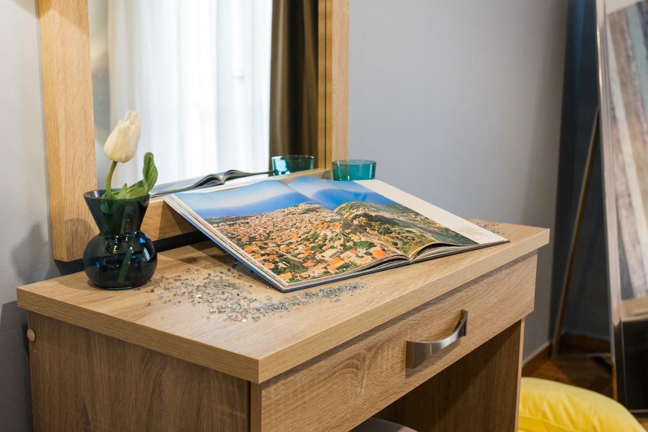 אתונה Central, Quiet, Cozy, Very Clean Private Apartment Close To Acropolis מראה חיצוני תמונה